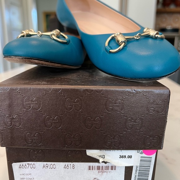Gucci Flats in Deep Cobalt. Size 38.5 - Picture 3 of 6